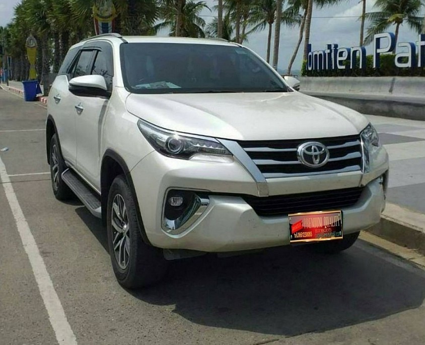 บริการแท็กซี่ GrabCar Mukdahar