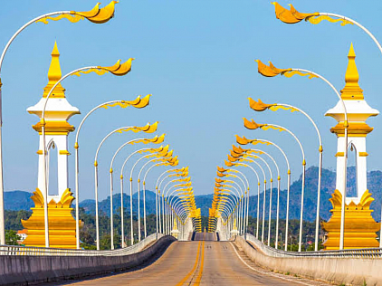 รถรับจ้างด่านนครพนม
